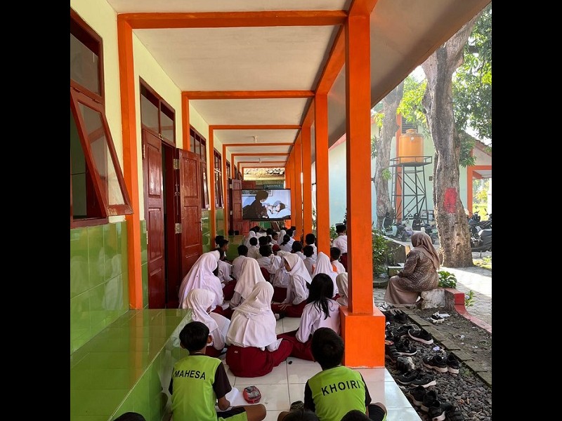Nonton fFilm Ibu Kita Kartini memakai IFP